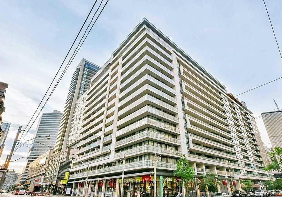 111-elizabeth-street-toronto-toronto-ontario-c13687572