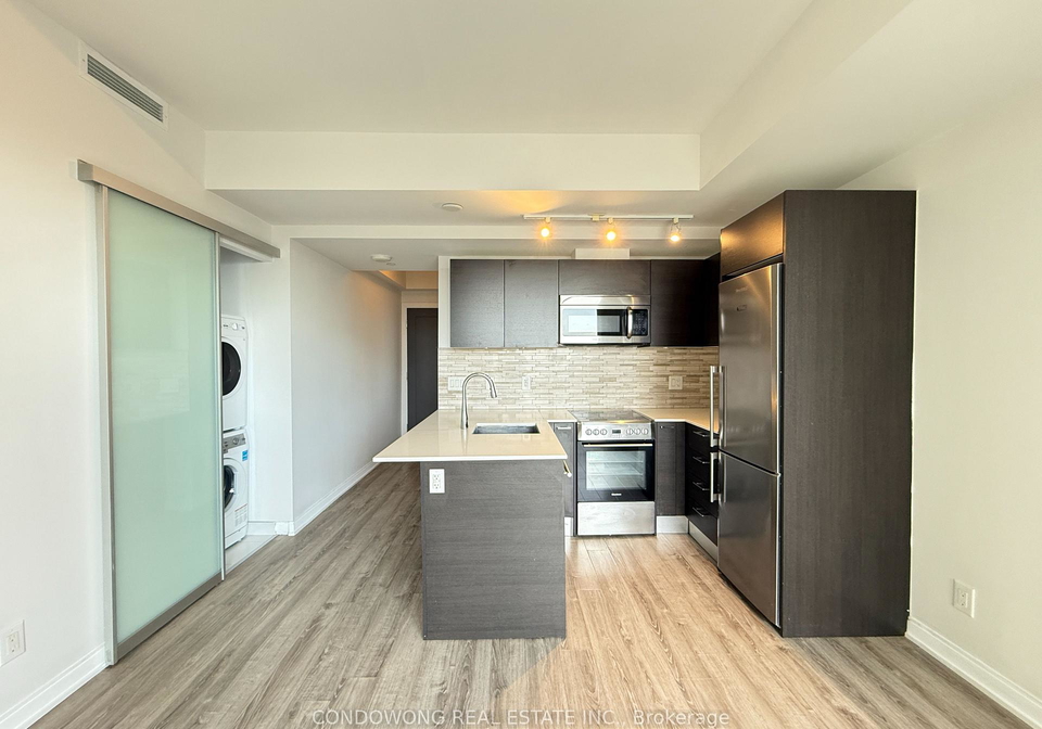 42-charles-street-e-toronto-toronto-ontario-c13687622