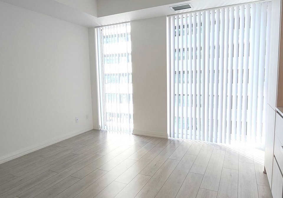 400-king-street-w-toronto-toronto-ontario-c13688138