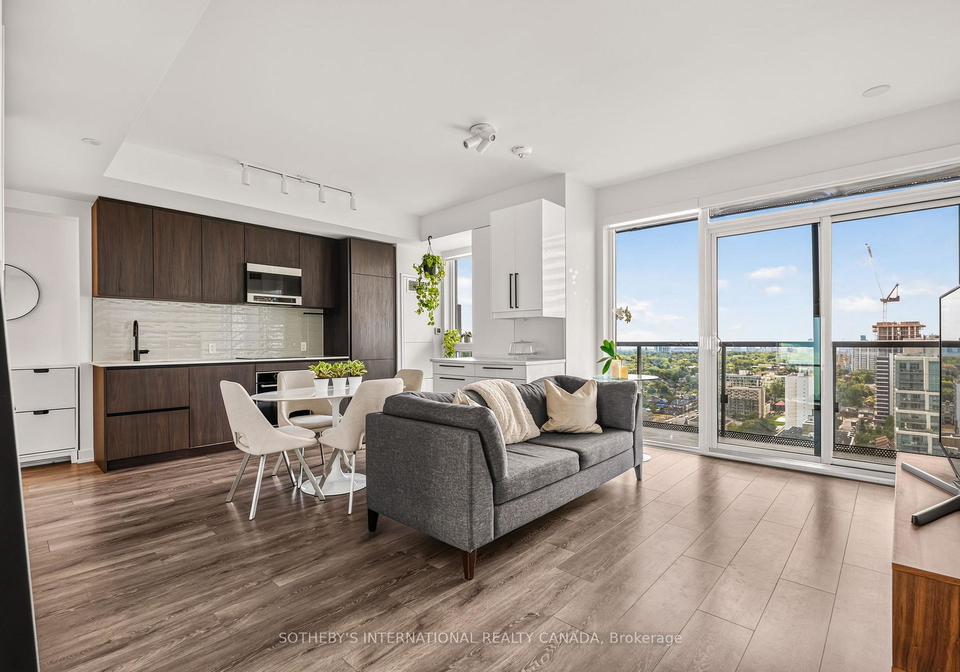 127-w-broadway-avenue-toronto-toronto-ontario-c13688286
