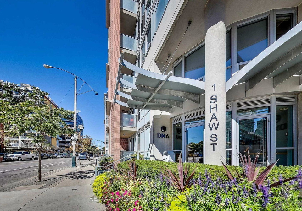 1-shaw-street-w-toronto-toronto-ontario-c13688312