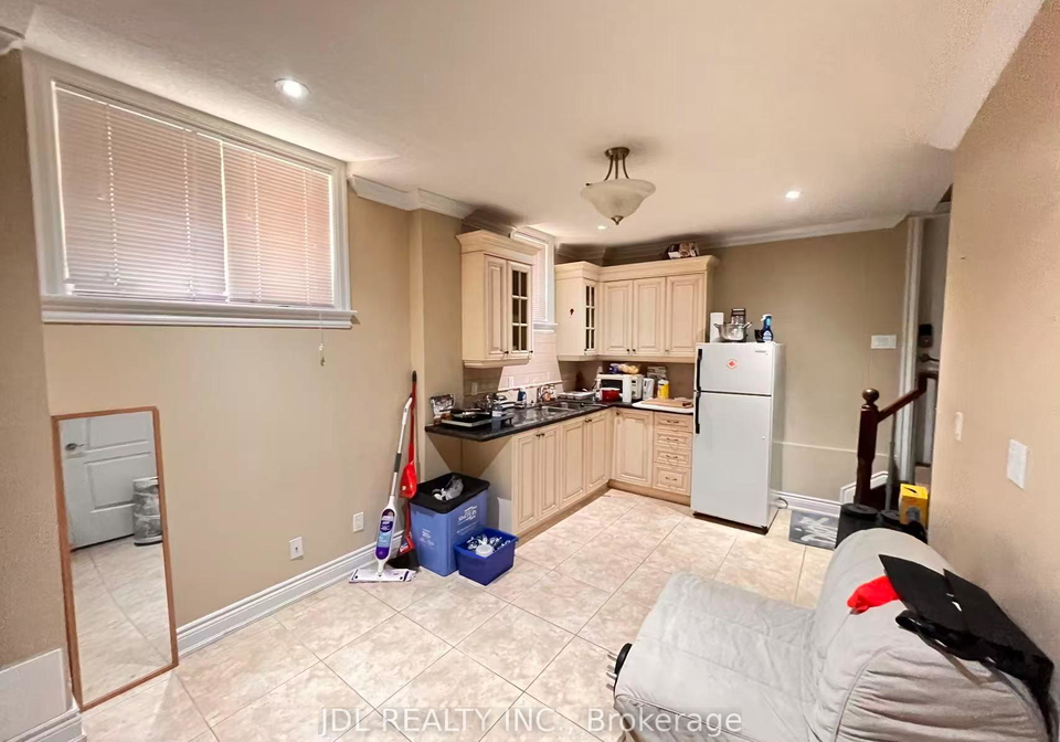 198a-finch-avenue-e-toronto-north-york-ontario-c13688354