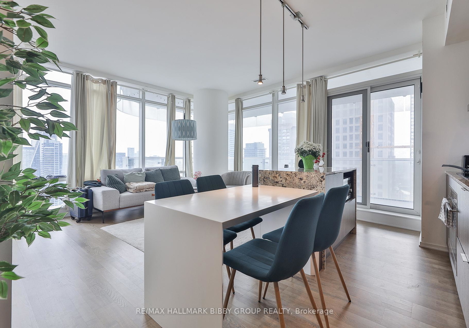 1-bloor-street-e-toronto-toronto-ontario-c13688362