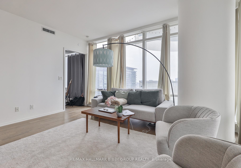 1-bloor-street-e-toronto-toronto-ontario-c13688362