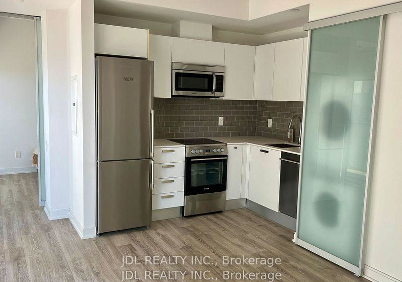 42-charles-street-e-toronto-toronto-ontario-c13688366