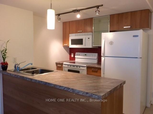 38-grenville-street-toronto-toronto-ontario-c13688378
