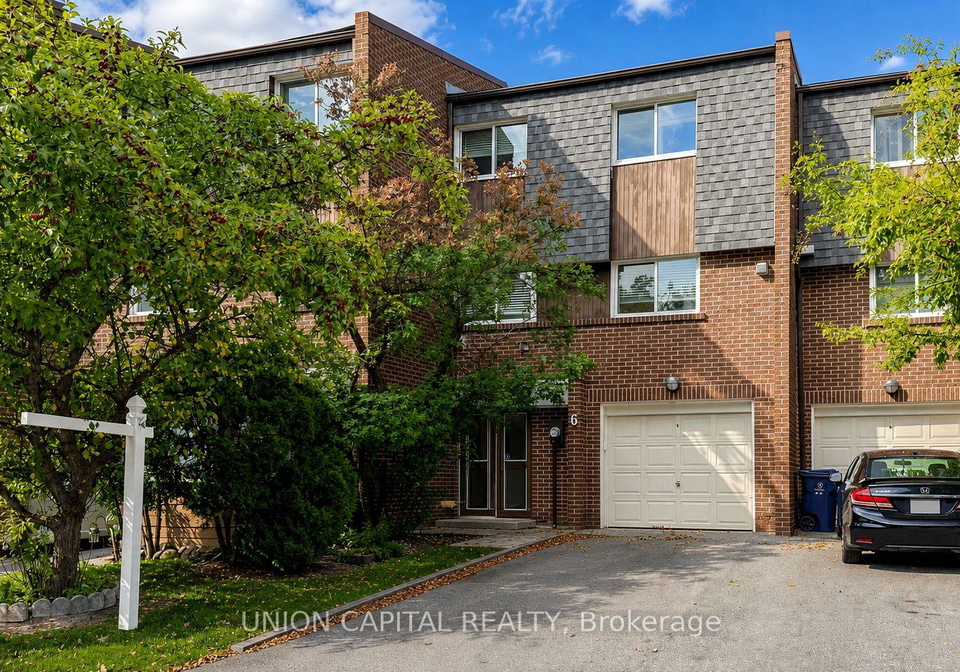 6-windy-golf-way-toronto-east-york-ontario-c13688406