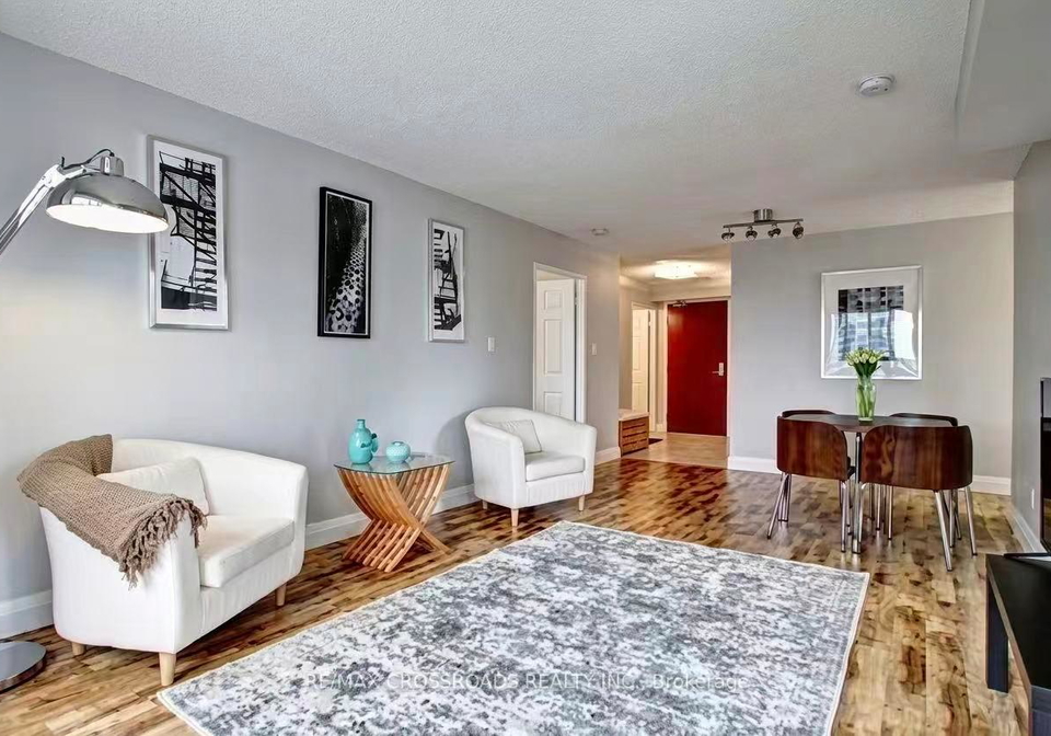 28-empress-avenue-toronto-north-york-ontario-c13688430