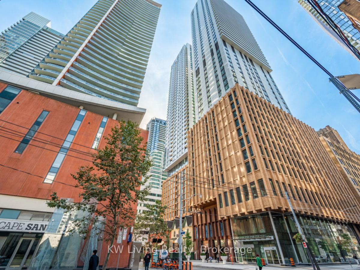 8-widmer-street-toronto-toronto-ontario-c13688602