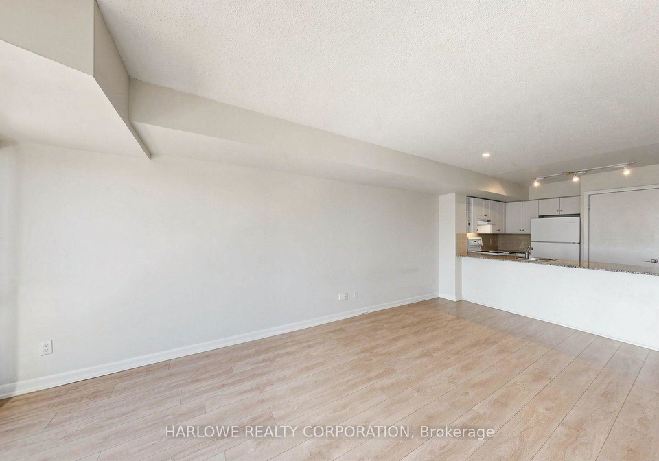 210-victoria-street-toronto-toronto-ontario-c13688636