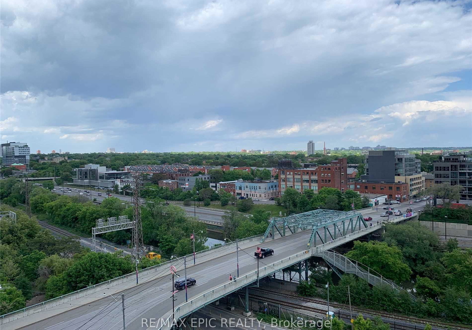 51-trolley-crescent-toronto-toronto-ontario-c13688796