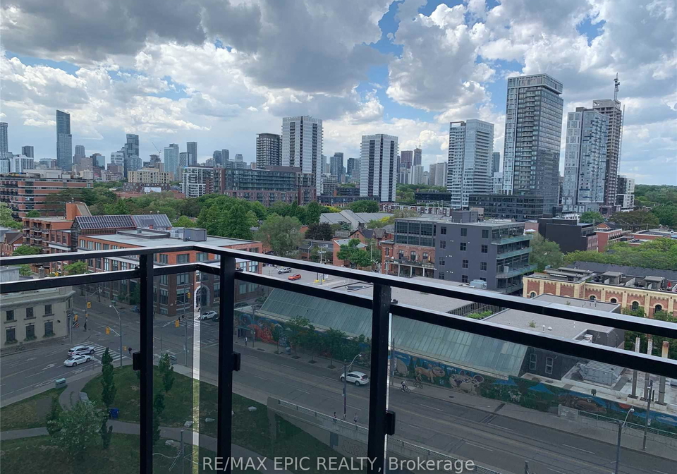 51-trolley-crescent-toronto-toronto-ontario-c13688796