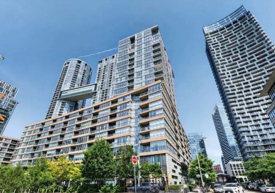 10-capreol-court-toronto-toronto-ontario-c13688812