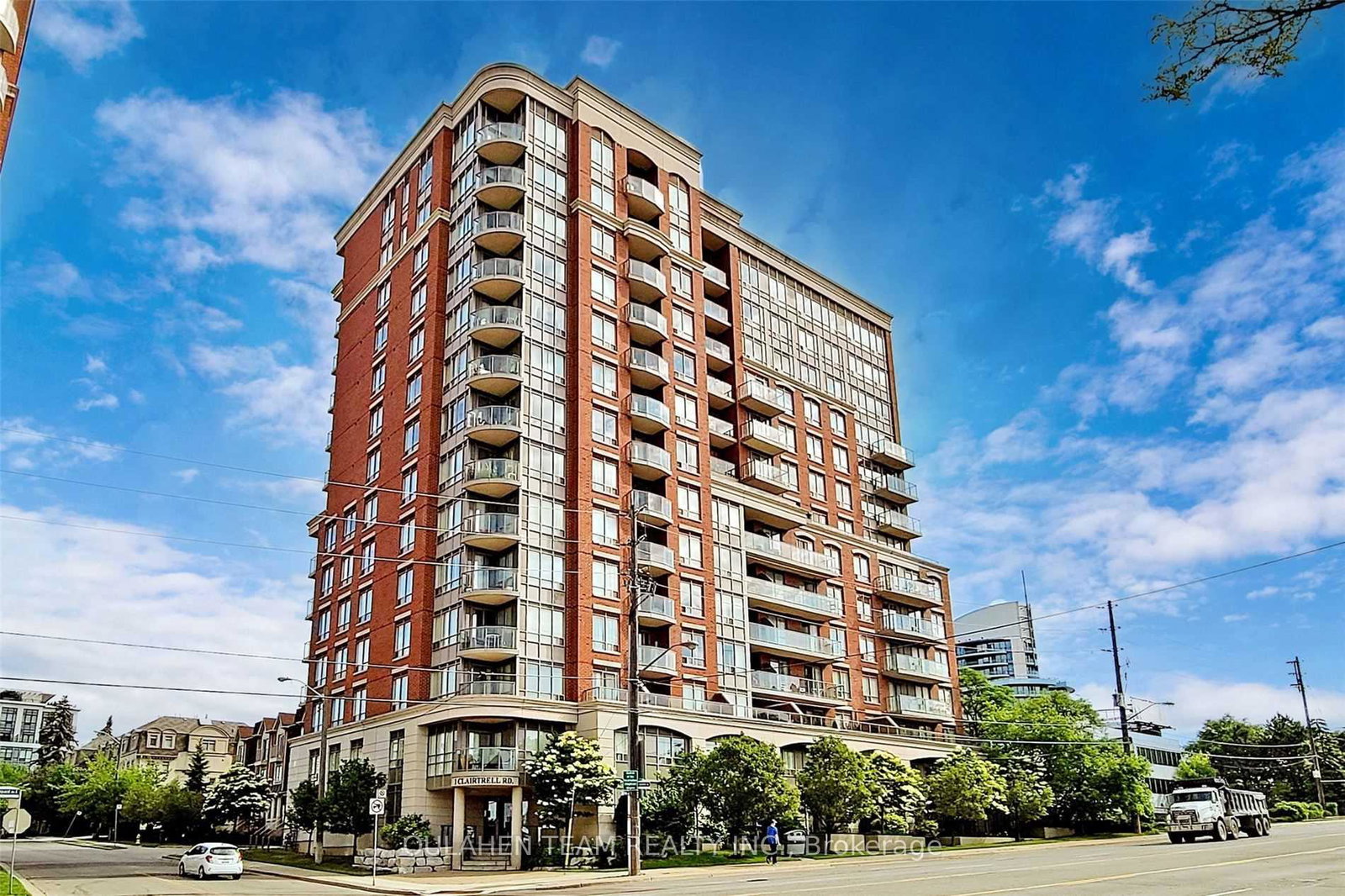 1-clairtrell-road-toronto-north-york-ontario-c13688998