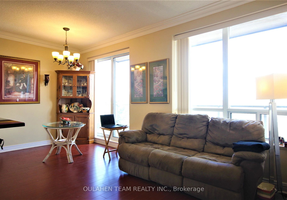 1-clairtrell-road-toronto-north-york-ontario-c13688998