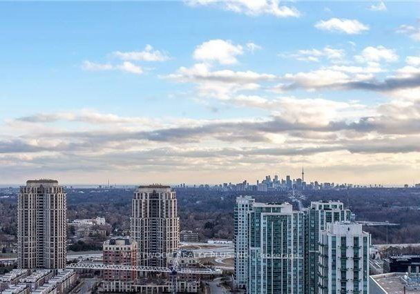 5-sheppard-avenue-e-toronto-north-york-ontario-c13689036
