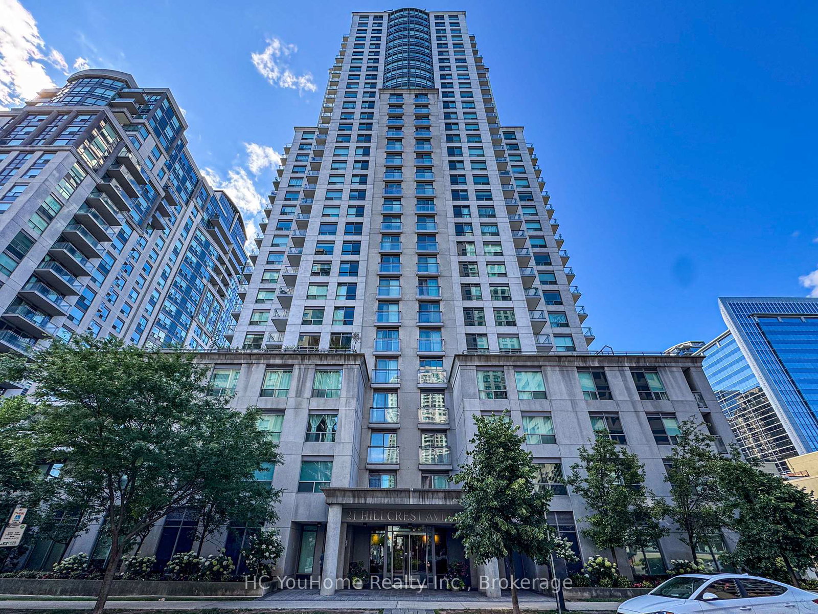 21-hillcrest-avenue-toronto-north-york-ontario-c13689174