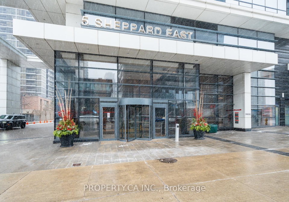 5-sheppard-avenue-e-toronto-north-york-ontario-c13689216