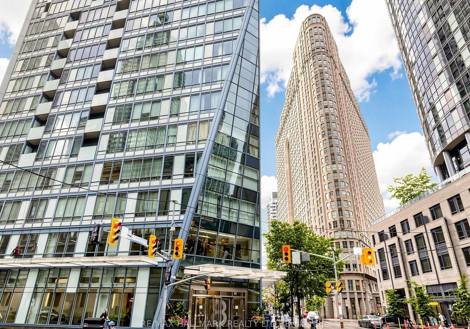 8-the-esplanade-avenue-toronto-toronto-ontario-c13689380