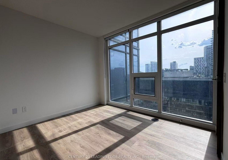 3-concord-cityplace-way-toronto-toronto-ontario-c13689652