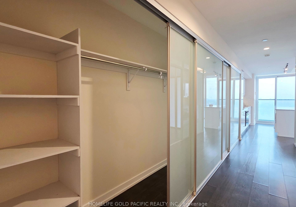 426-university-avenue-toronto-toronto-ontario-c13689682