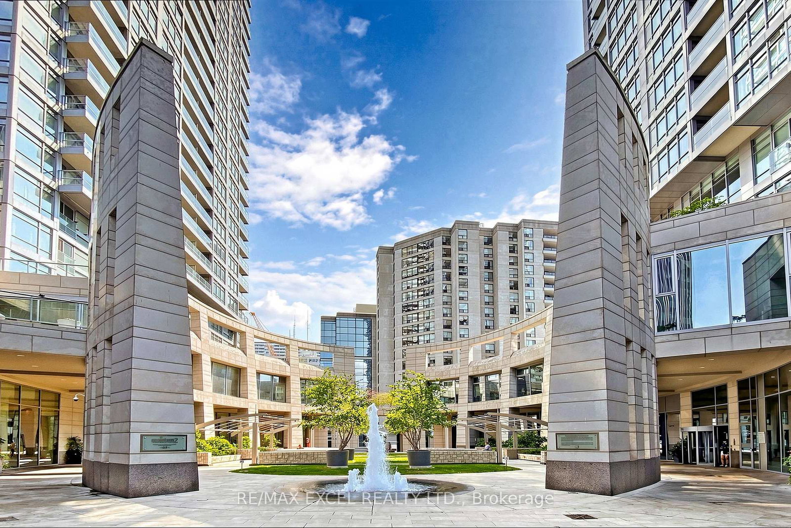 2191-yonge-street-toronto-toronto-ontario-c13689692