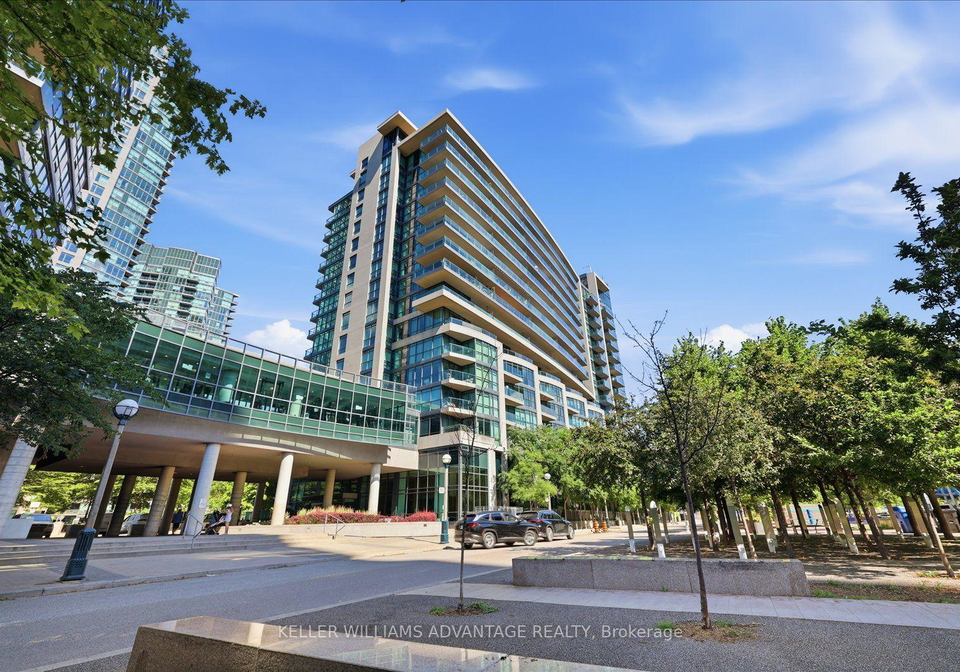 209-fort-york-boulevard-toronto-toronto-ontario-c13689806