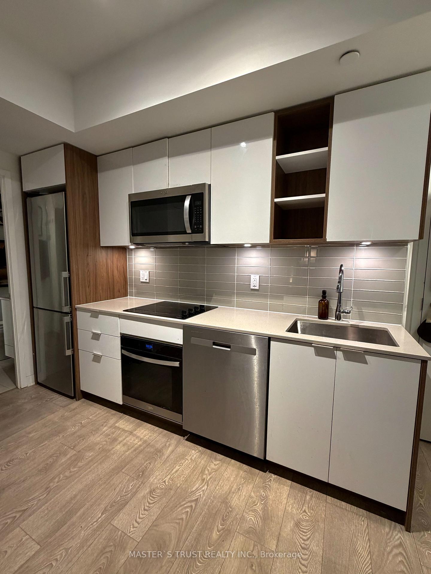 543-richmond-street-w-toronto-toronto-ontario-c13689872