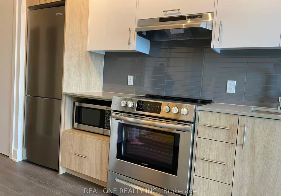 188-fairview-mall-drive-toronto-north-york-ontario-c13689882