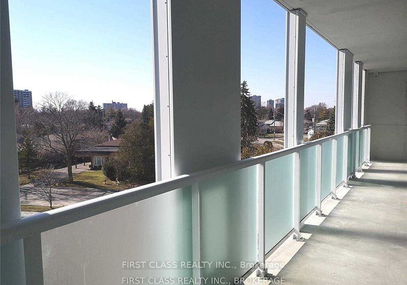 188-fairview-mall-drive-toronto-north-york-ontario-c13690040