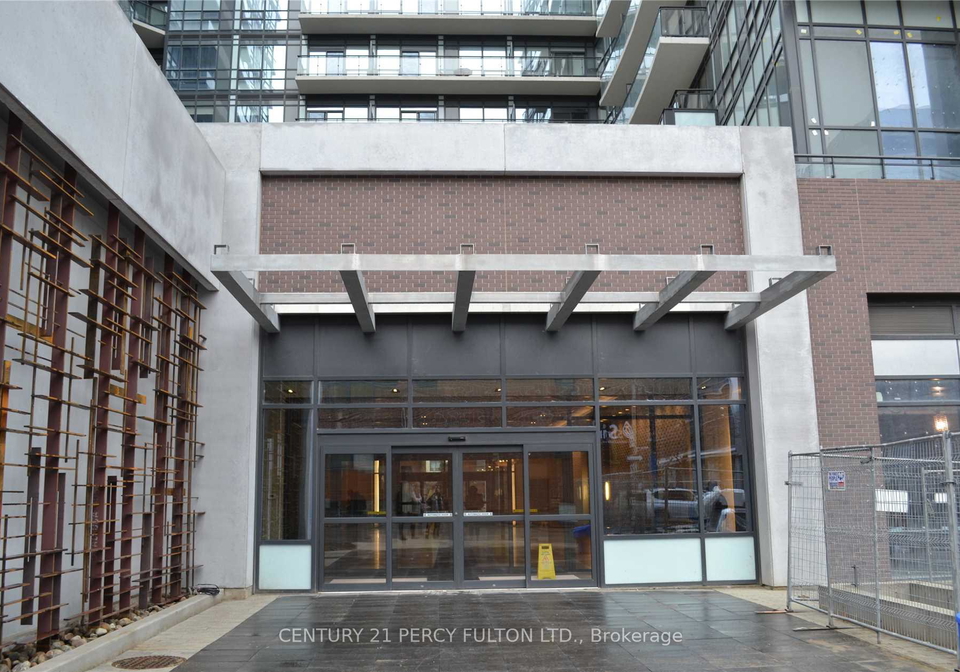 460-adelaide-street-e-toronto-toronto-ontario-c13690104