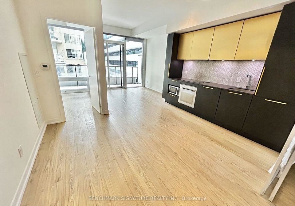 85-wood-street-toronto-toronto-ontario-c13690118