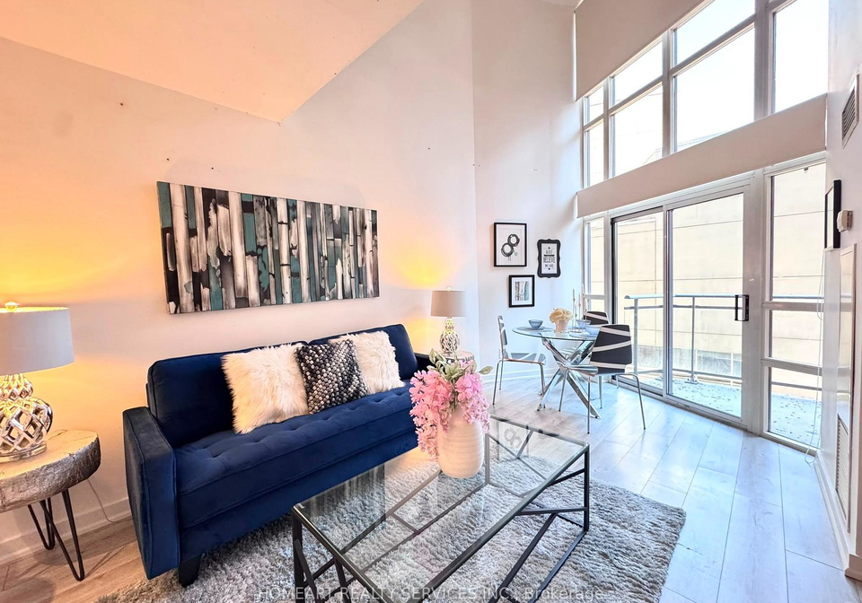255-richmond-street-e-toronto-toronto-ontario-c13690122