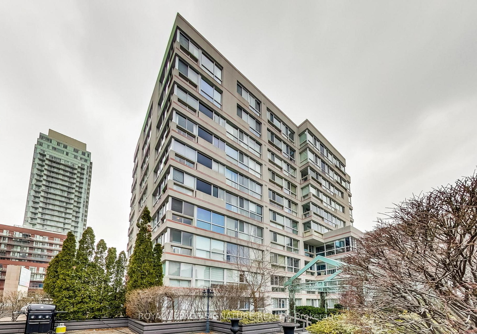 11-broadway-avenue-toronto-toronto-ontario-c13690432