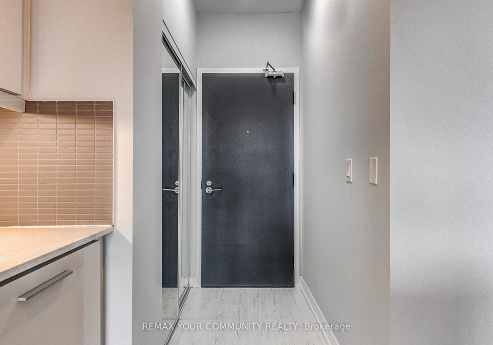 105-george-street-toronto-toronto-ontario-c13690452
