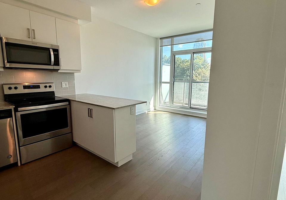 1486-bathurst-street-toronto-toronto-ontario-c13690616
