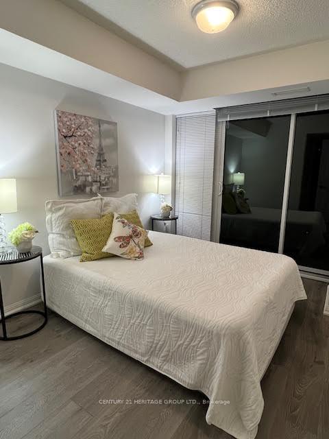 400-adelaide-street-e-toronto-toronto-ontario-c13690894