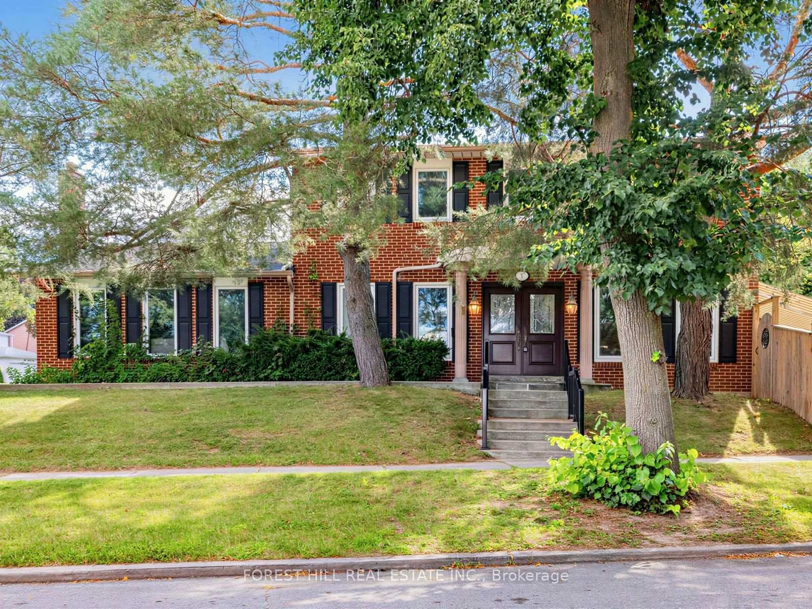 1-ames-circle-toronto-north-york-ontario-c13690912