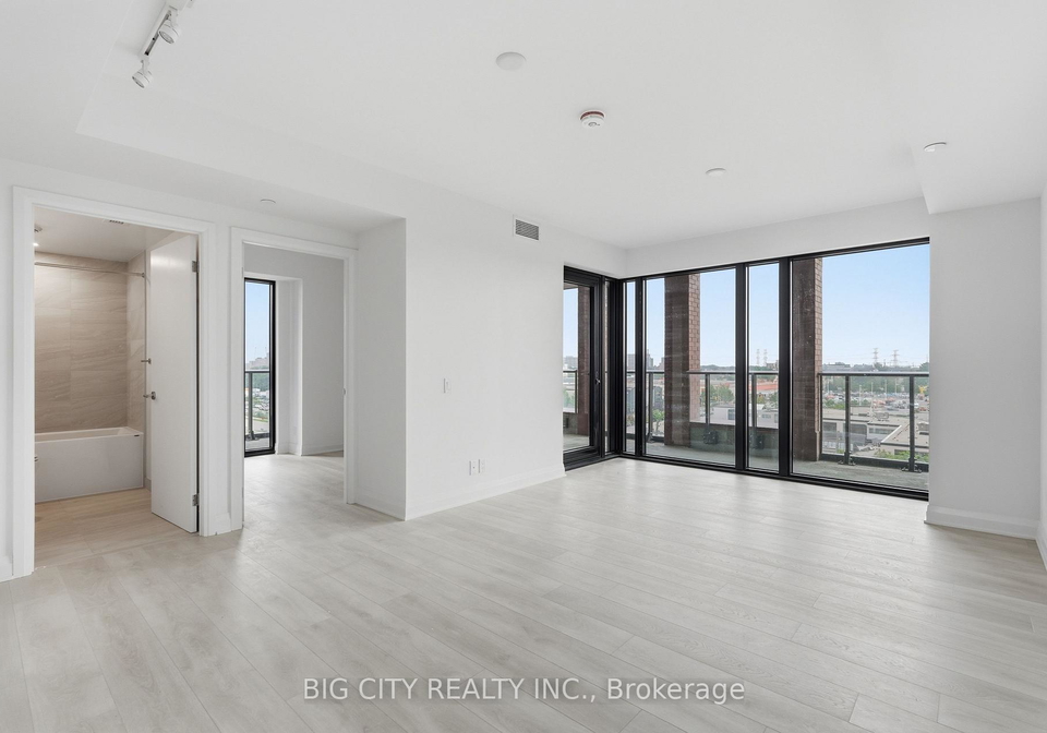 25-frederick-todd-way-toronto-east-york-ontario-c13690972