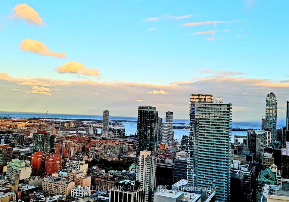 210-victoria-street-toronto-toronto-ontario-c13690996