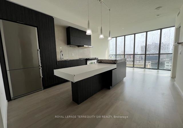 101-charles-street-e-toronto-toronto-ontario-c13691100