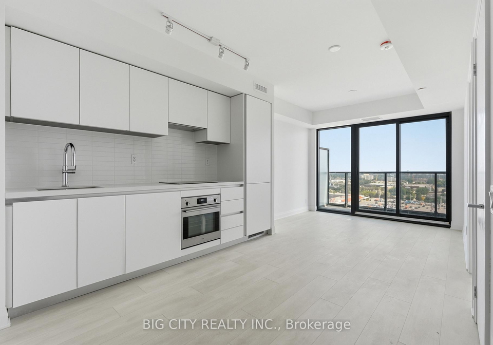 25-frederick-todd-way-toronto-east-york-ontario-c13691172