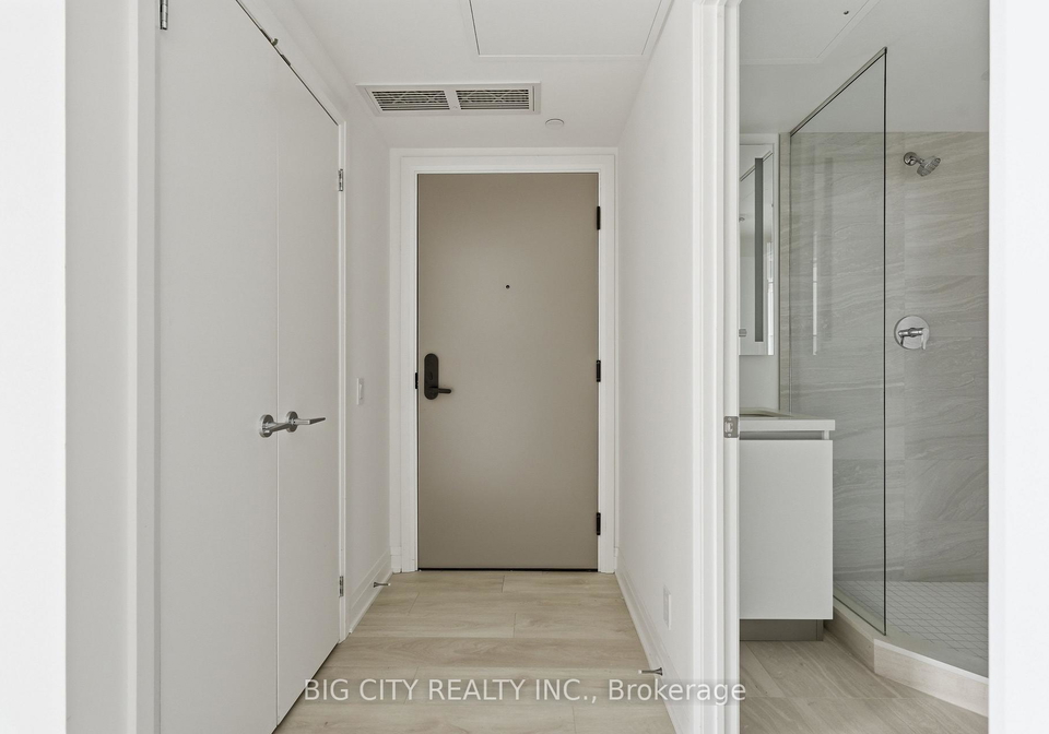 25-frederick-todd-way-toronto-east-york-ontario-c13691172