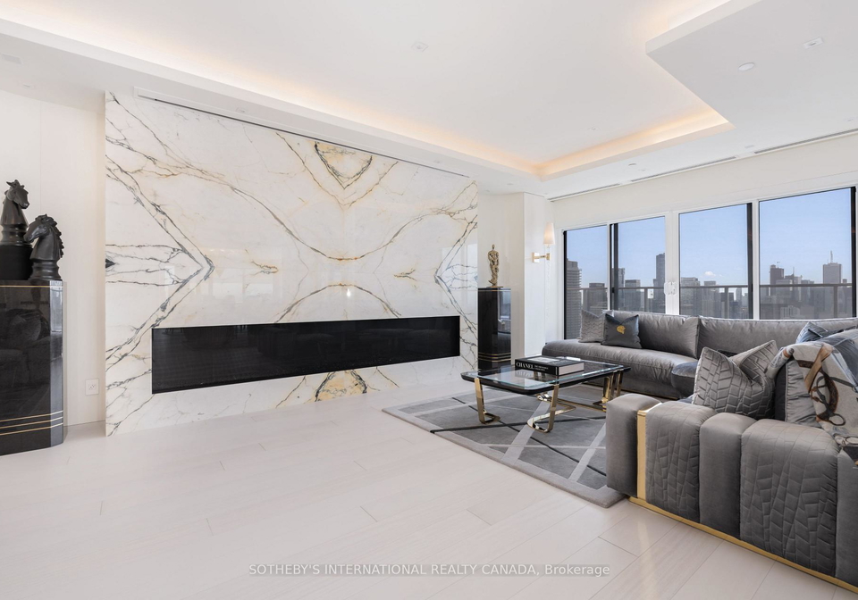 200-cumberland-street-toronto-toronto-ontario-c13691240