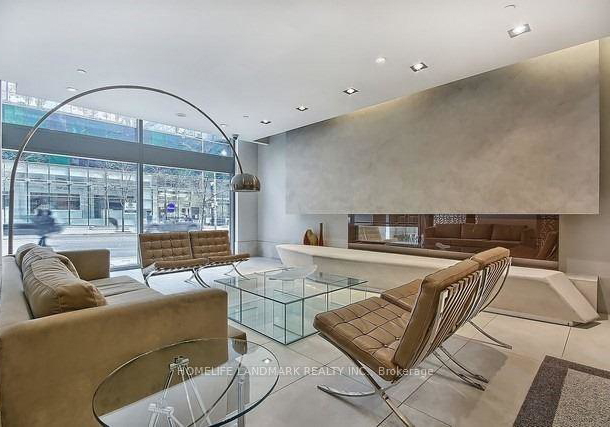 832-bay-street-toronto-toronto-ontario-c13691272