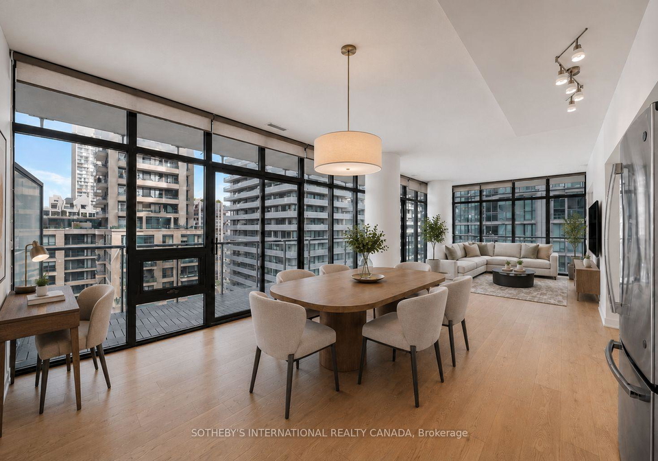33-charles-street-e-toronto-toronto-ontario-c13691316