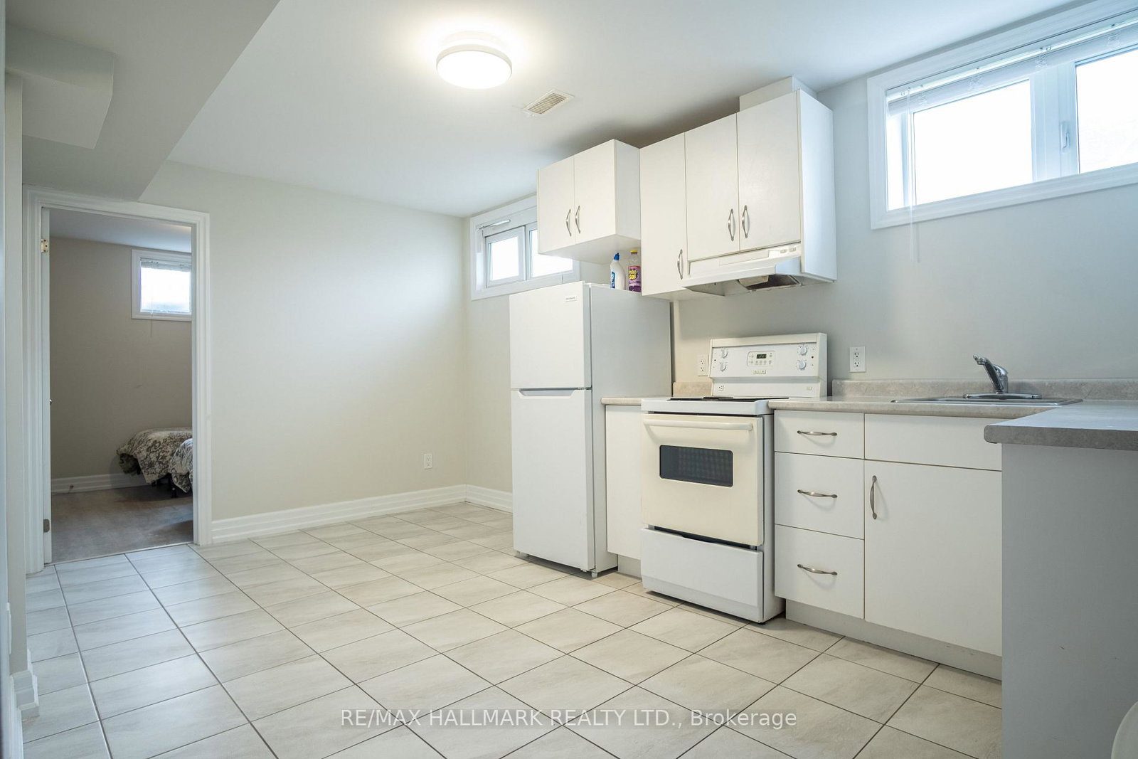 35-roberta-drive-toronto-toronto-ontario-c13691662