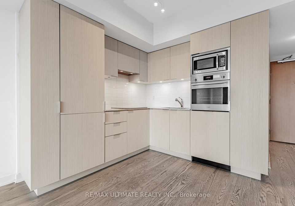 11-wellesley-street-w-toronto-toronto-ontario-c13692038