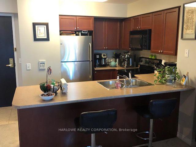 30-grand-trunk-crescent-toronto-toronto-ontario-c13692266