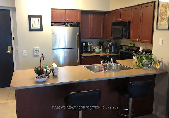 30-grand-trunk-crescent-toronto-toronto-ontario-c13692266